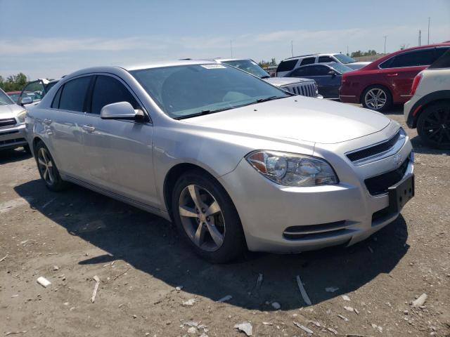 1G1ZC5EU8BF363470 - 2011 CHEVROLET MALIBU 1LT 银色 照片 4