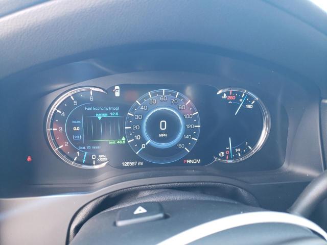 1GYS4HKJXGR388002 - 2016 CADILLAC ESCALADE ESV LUXURY 银色 照片 9