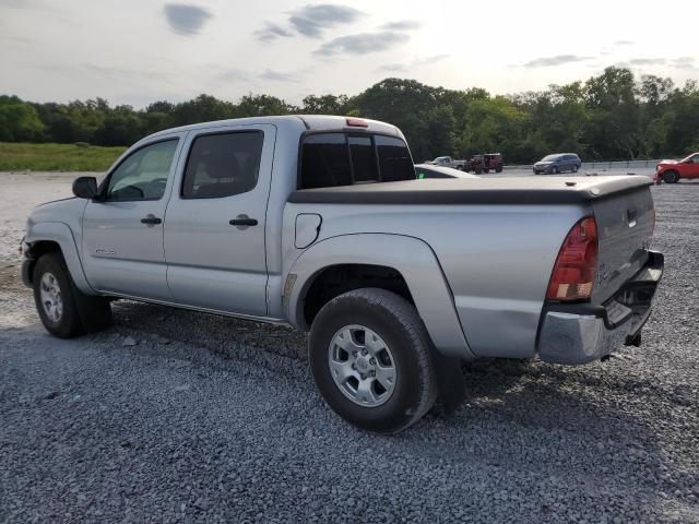 3TMJU62N68M066498 - 2008 TOYOTA TACOMA DOUBLE CAB PRERUNNER SILVER photo 2