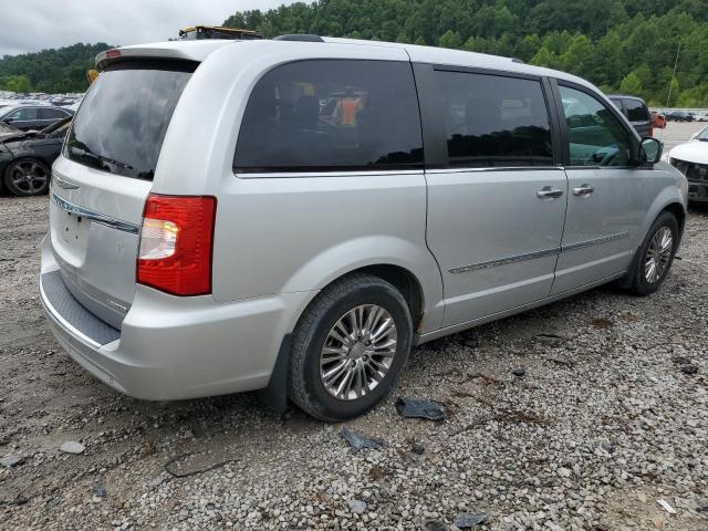 2A4RR6DG2BR712620 - 2011 CHRYSLER TOWN & COU LIMITED SILVER photo 3