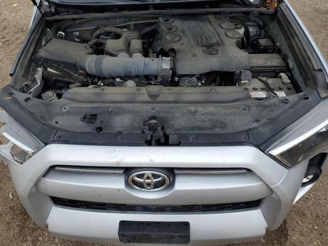 JTEFU5JR6P5297888 - 2023 TOYOTA 4RUNNER SR5 SILVER photo 12