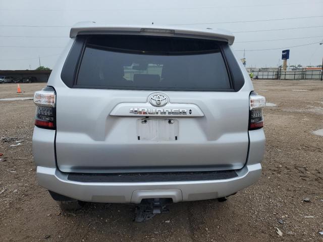 JTEFU5JR6P5297888 - 2023 TOYOTA 4RUNNER SR5 SILVER photo 6