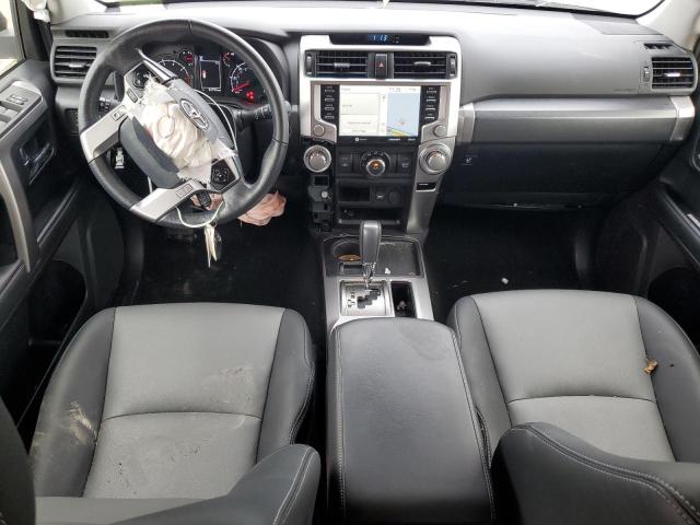 JTEFU5JR6P5297888 - 2023 TOYOTA 4RUNNER SR5 SILVER photo 8