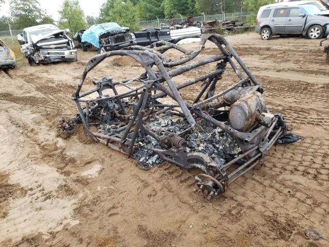 3JBVDAW29HK001177 - 2017 CAN-AM MAVERICK X DS TURBO R BURN photo 3