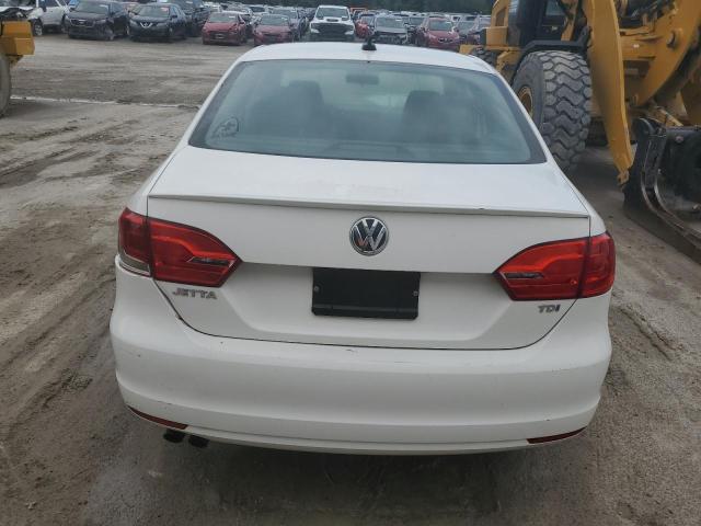 3VWLL7AJ8EM377911 - 2014 VOLKSWAGEN JETTA TDI WHITE photo 6