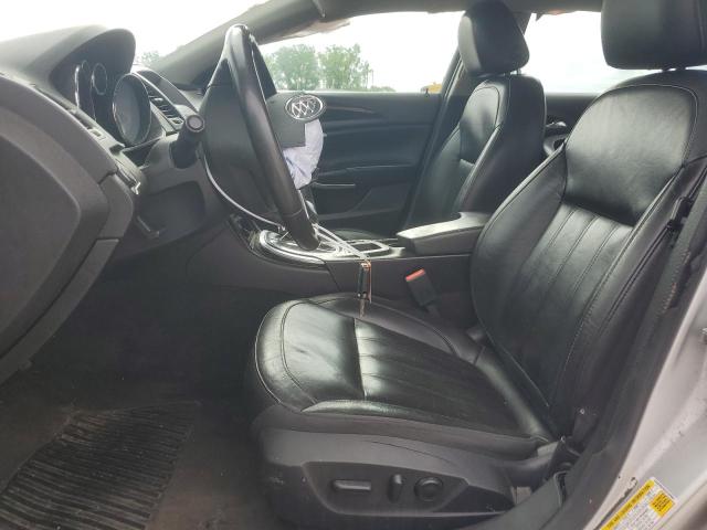 2G4GR5EK8C9129668 - 2012 BUICK REGAL SILVER photo 7