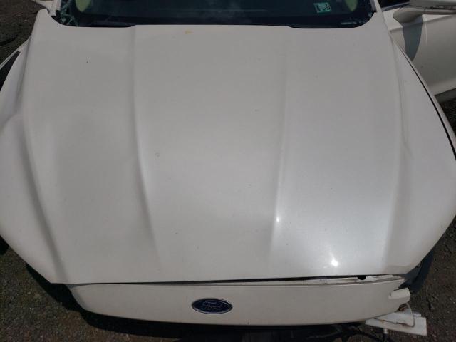 1FA6P0H72E5386959 - 2014 FORD FUSION SE WHITE photo 11