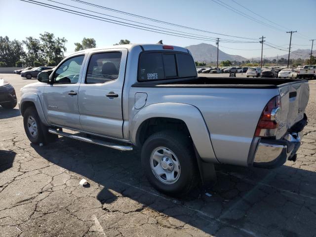 5TFJU4GN8CX018453 - 2012 TOYOTA TACOMA DOUBLE CAB PRERUNNER SILVER photo 2