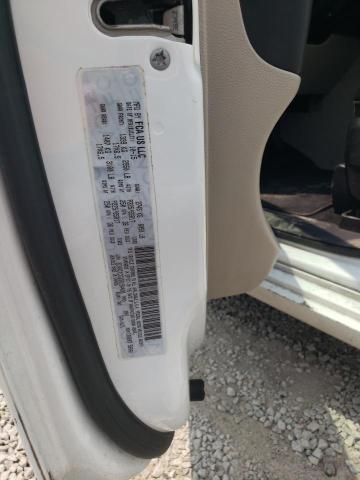 2C4RC1CG3GR194438 - 2016 CHRYSLER TOWN & COU TOURING L WHITE photo 13