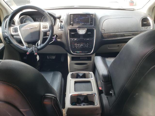 2C4RC1CG3GR194438 - 2016 CHRYSLER TOWN & COU TOURING L WHITE photo 8