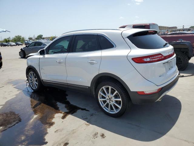 5LMCJ3C99KUL47336 - 2019 LINCOLN MKC RESERVE WHITE photo 2