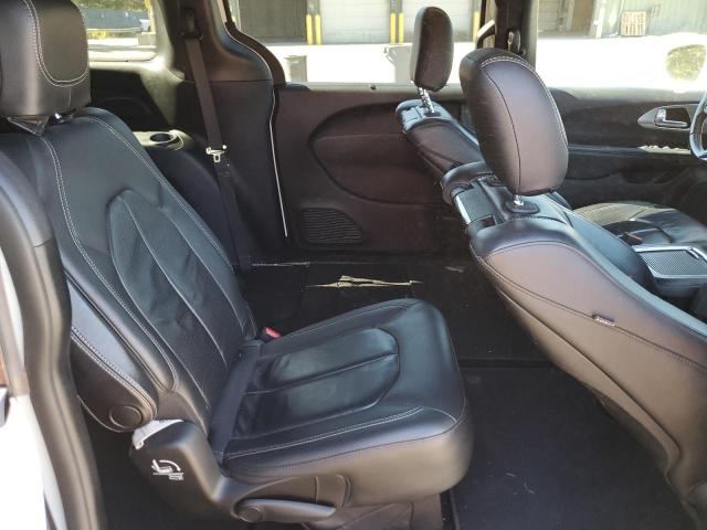 2C4RC1EG2JR168224 - 2018 CHRYSLER PACIFICA TOURING L PLUS WHITE photo 11