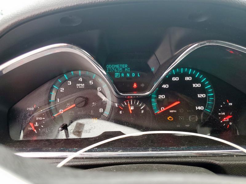 1GNKRGKD5HJ353032 - 2017 CHEVROLET TRAVERSE LT 银色 照片 9