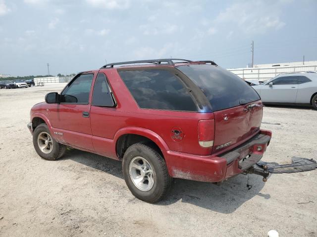 1GNCS18W5YK282598 - 2000 CHEVROLET BLAZER RED photo 2