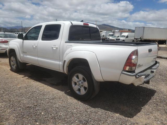 3TMJU4GN4FM191090 - 2015 TOYOTA TACOMA DOUBLE CAB PRERUNNER WHITE photo 2