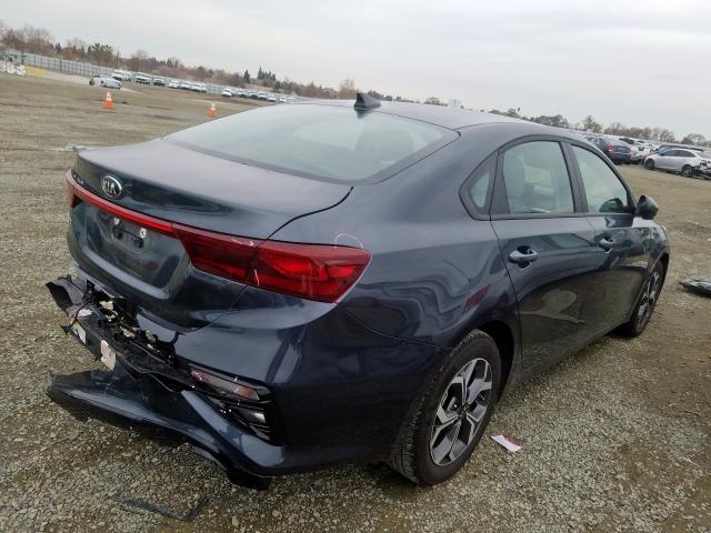 3KPF24AD0KE082125 - 2019 KIA FORTE FE  photo 4