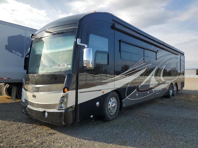 4UZFCGFG3KCLS7892 - 2019 FREIGHTLINER CHASSIS XC TWO TONE photo 2