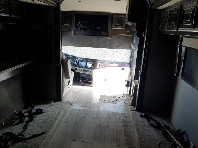 4UZFCGFG3KCLS7892 - 2019 FREIGHTLINER CHASSIS XC TWO TONE photo 5