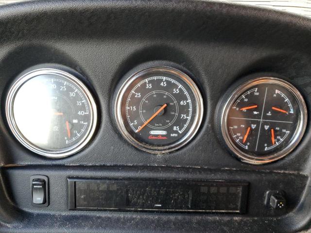 4UZFCGFG3KCLS7892 - 2019 FREIGHTLINER CHASSIS XC TWO TONE photo 8