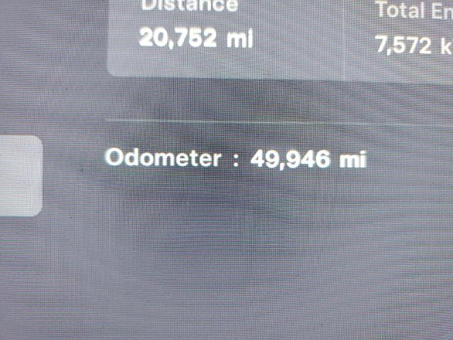 5YJSA1E25KF297440 - 2019 TESLA MODEL S ნაცრისფერი ფოტო 9