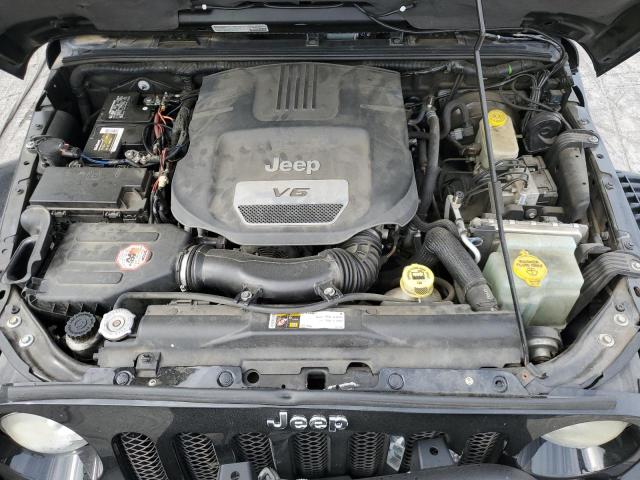 1C4BJWEG9EL274382 - 2014 JEEP WRANGLER U SAHARA BLACK photo 12