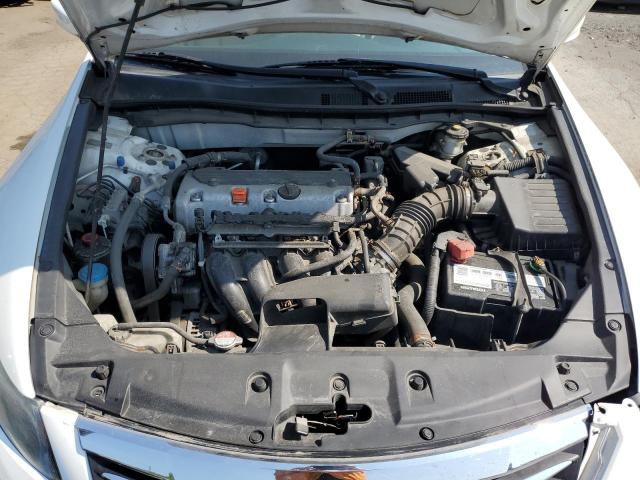 1HGCP2F4XBA078878 - 2011 HONDA ACCORD LXP WHITE photo 11