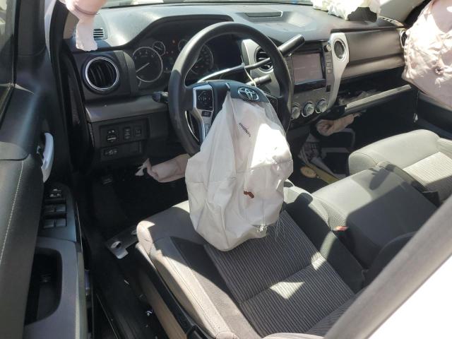 5TFRY5F14GX198192 - 2016 TOYOTA TUNDRA DOUBLE CAB SR/SR5 WHITE photo 8