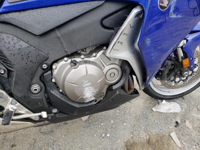 JH2SC631XCK200021 - 2012 HONDA VFR1200 F BLUE photo 7