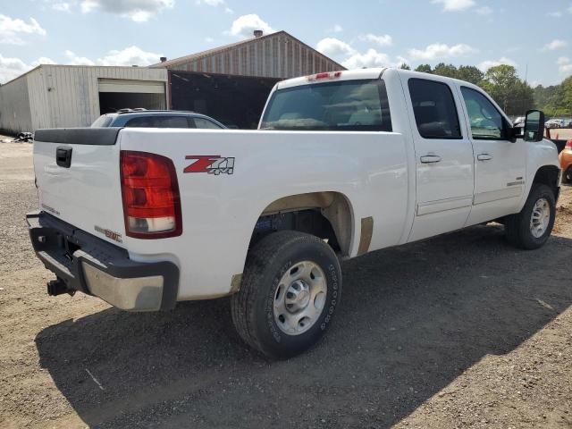 1GTHK23678F100484 - 2008 GMC SIERRA K2500 HEAVY DUTY WHITE photo 3