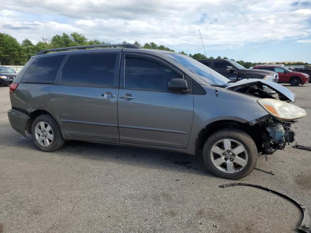 5TDZA23C14S153589 - 2004 TOYOTA SIENNA CE GRAY photo 4