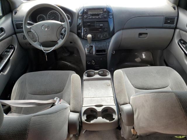 5TDZA23C14S153589 - 2004 TOYOTA SIENNA CE GRAY photo 8