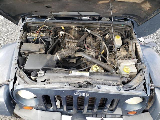 1J4FA541X8L623167 - 2008 JEEP WRANGLER SAHARA CHARCOAL photo 11