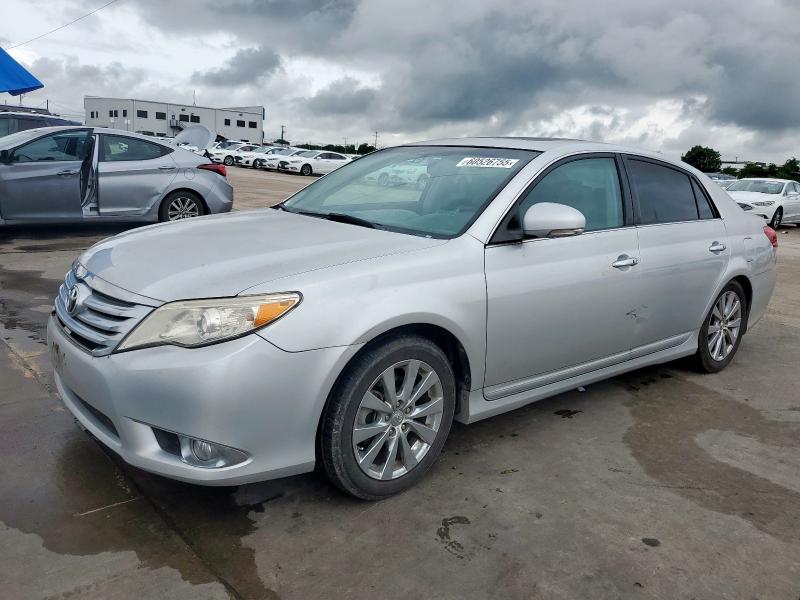 2011 TOYOTA AVALON BASE, null