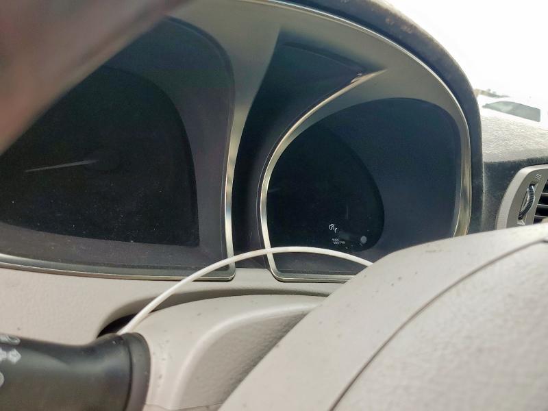 4T1BK3DB6BU395308 - 2011 TOYOTA AVALON BASE SILVER photo 9