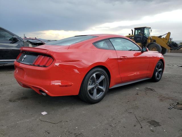 1FA6P8AM2F5305944 - 2015 FORD MUSTANG RED photo 3