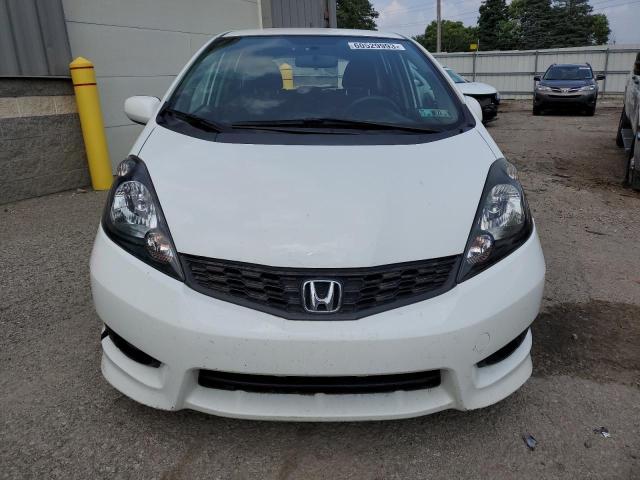 JHMGE8H59DC006641 - 2013 HONDA FIT SPORT WHITE photo 5