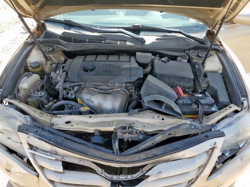 4T1BF3EK1BU196458 - 2011 TOYOTA CAMRY BASE ذهبي صورة 11