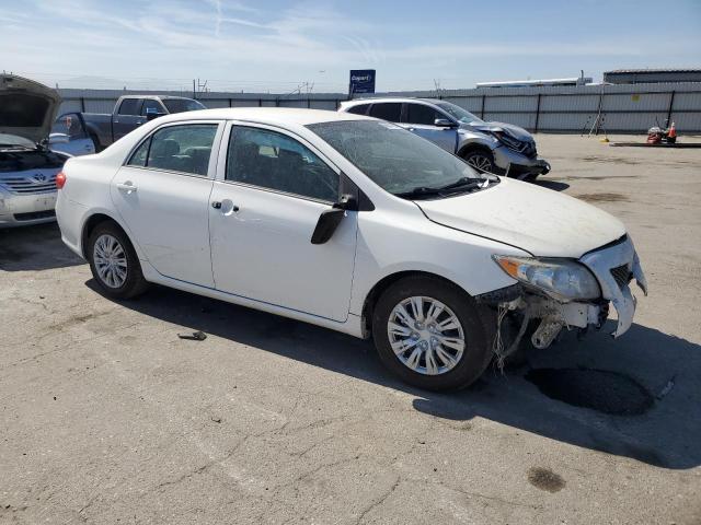 1NXBU4EE5AZ216487 - 2010 TOYOTA COROLLA BASE Biały zdjęcie 4