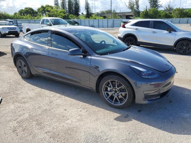 5YJ3E1EAXPF576339 - 2023 TESLA MODEL 3 GRAY photo 4