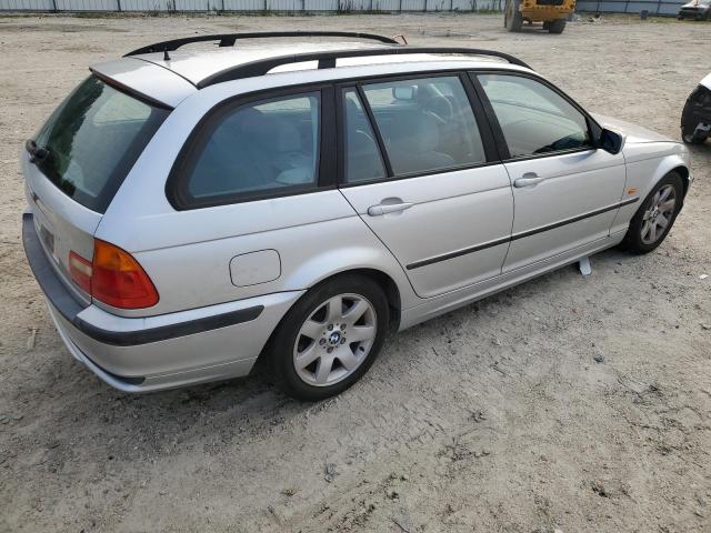 WBAAR3345YJM02609 - 2000 BMW 323 IT SILVER photo 3