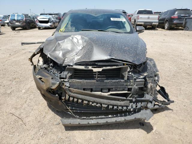 3FA6P0HD1FR304983 - 2015 FORD FUSION SE GRAY photo 5