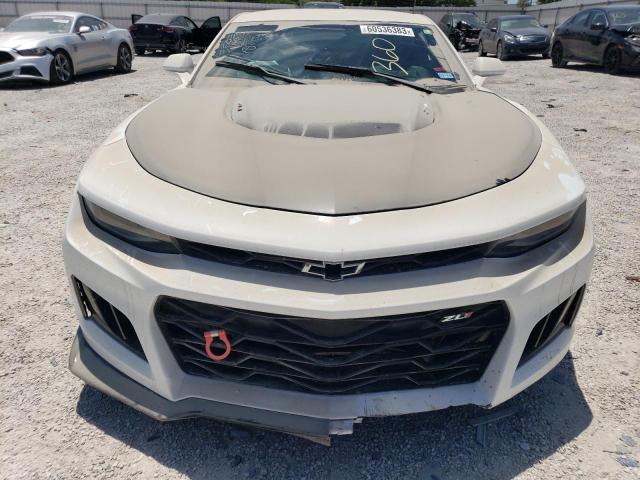 1G1FK1R66J0123345 - 2018 CHEVROLET CAMARO ZL1 白色 照片 5