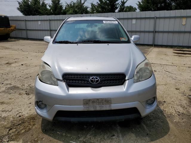 2T1KR32E55C384282 - 2005 TOYOTA COROLLA MA XR SILVER photo 5