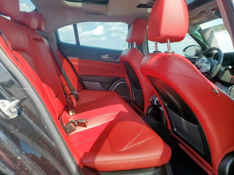 ZARFAMBN6M7644810 - 2021 ALFA ROMEO GIULIA TI Սև լուսանկար 10