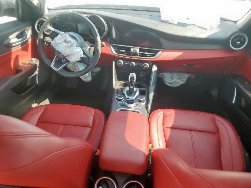 ZARFAMBN6M7644810 - 2021 ALFA ROMEO GIULIA TI Սև լուսանկար 8