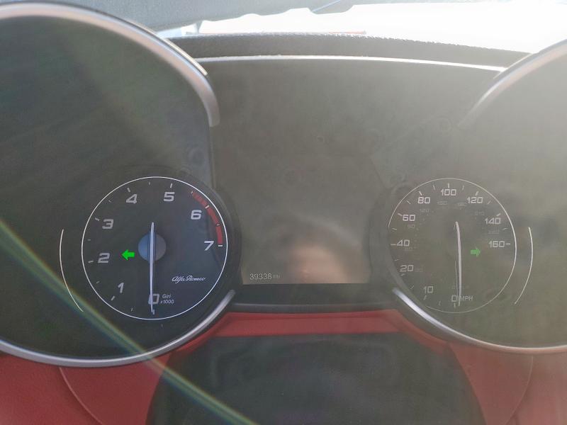 ZARFAMBN6M7644810 - 2021 ALFA ROMEO GIULIA TI Սև լուսանկար 9