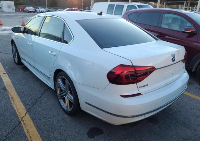 1VWDT7A37HC046443 - 2017 VOLKSWAGEN PASSAT R-LINE Սպիտակ լուսանկար 3