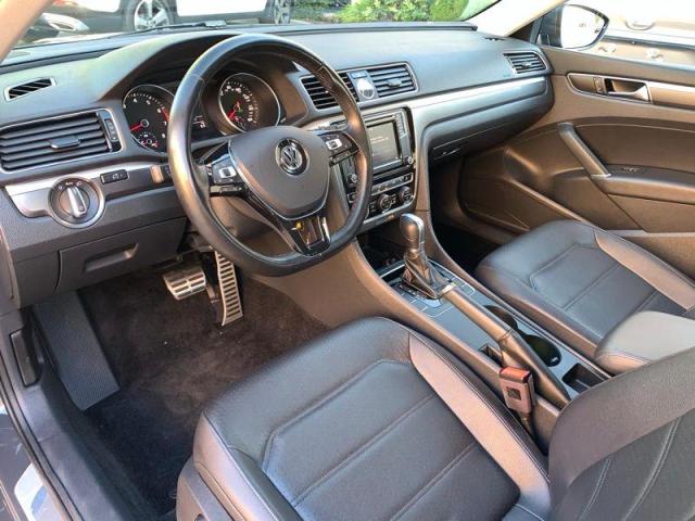 1VWDT7A37HC046443 - 2017 VOLKSWAGEN PASSAT R-LINE Սպիտակ լուսանկար 9