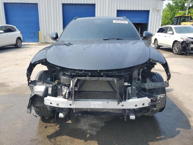 ZASPAKBNXN7D38883 - 2022 ALFA ROMEO STELVIO TI შავი ფოტო 5