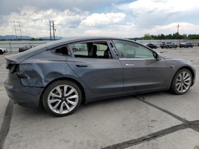 5YJ3E1EB7LF735532 - 2020 TESLA MODEL 3 Մոխրագույն լուսանկար 3